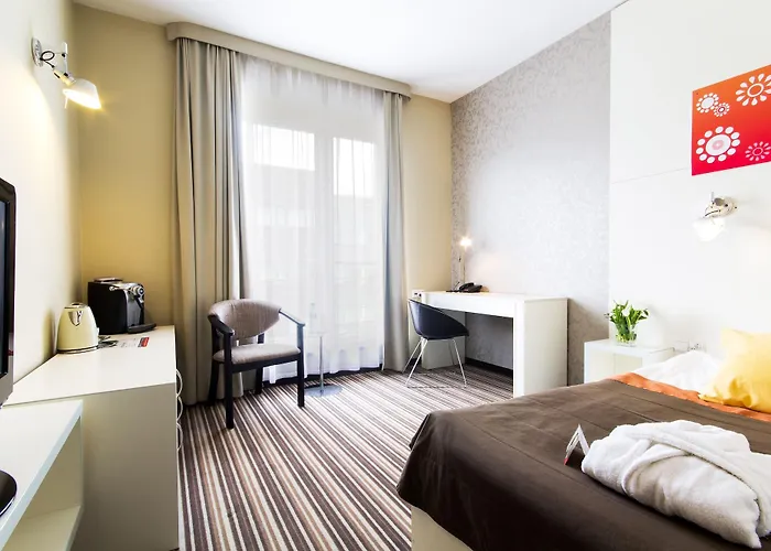 Park Diament Ξενοδοχείο Βρότσλαβ