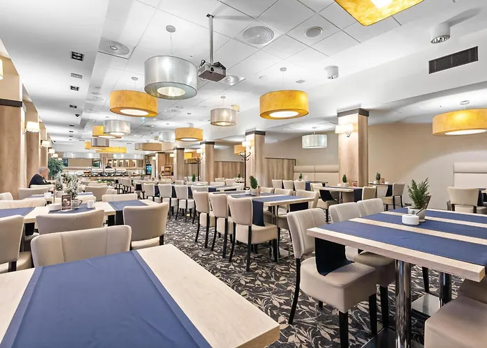 Park Diament 4* Βρότσλαβ