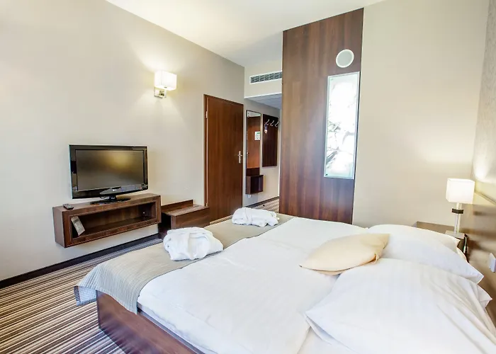 Park Diament 4* Βρότσλαβ