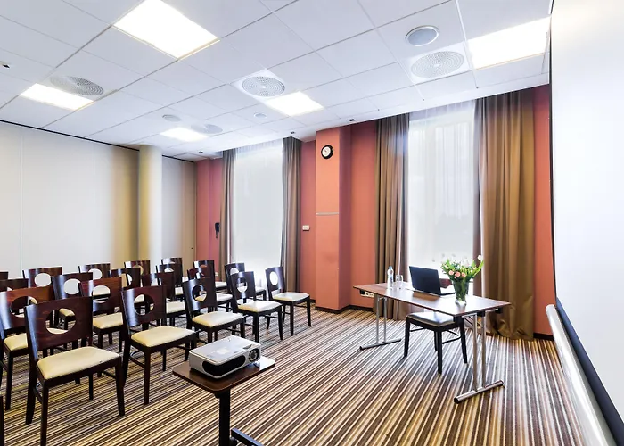 Park Diament 4* Βρότσλαβ