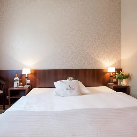 Park Diament 4* فروتسواف