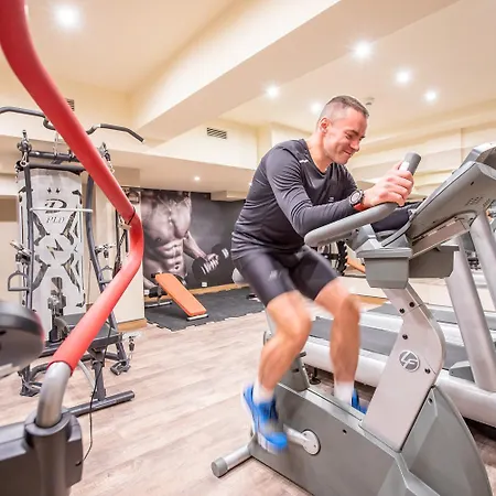 Park Diament 4* فروتسواف