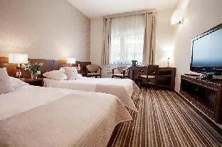 Park Diament 4* Breslau