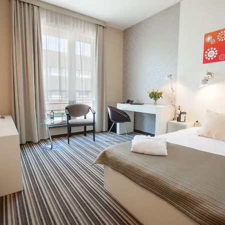Park Diament 4* فروتسواف