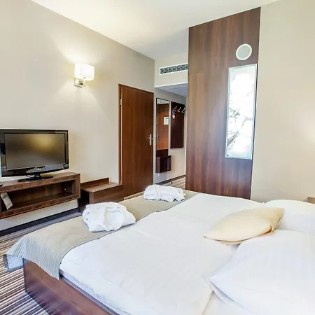 Park Diament 4* فروتسواف