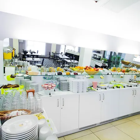 فندق Park Diament 4*